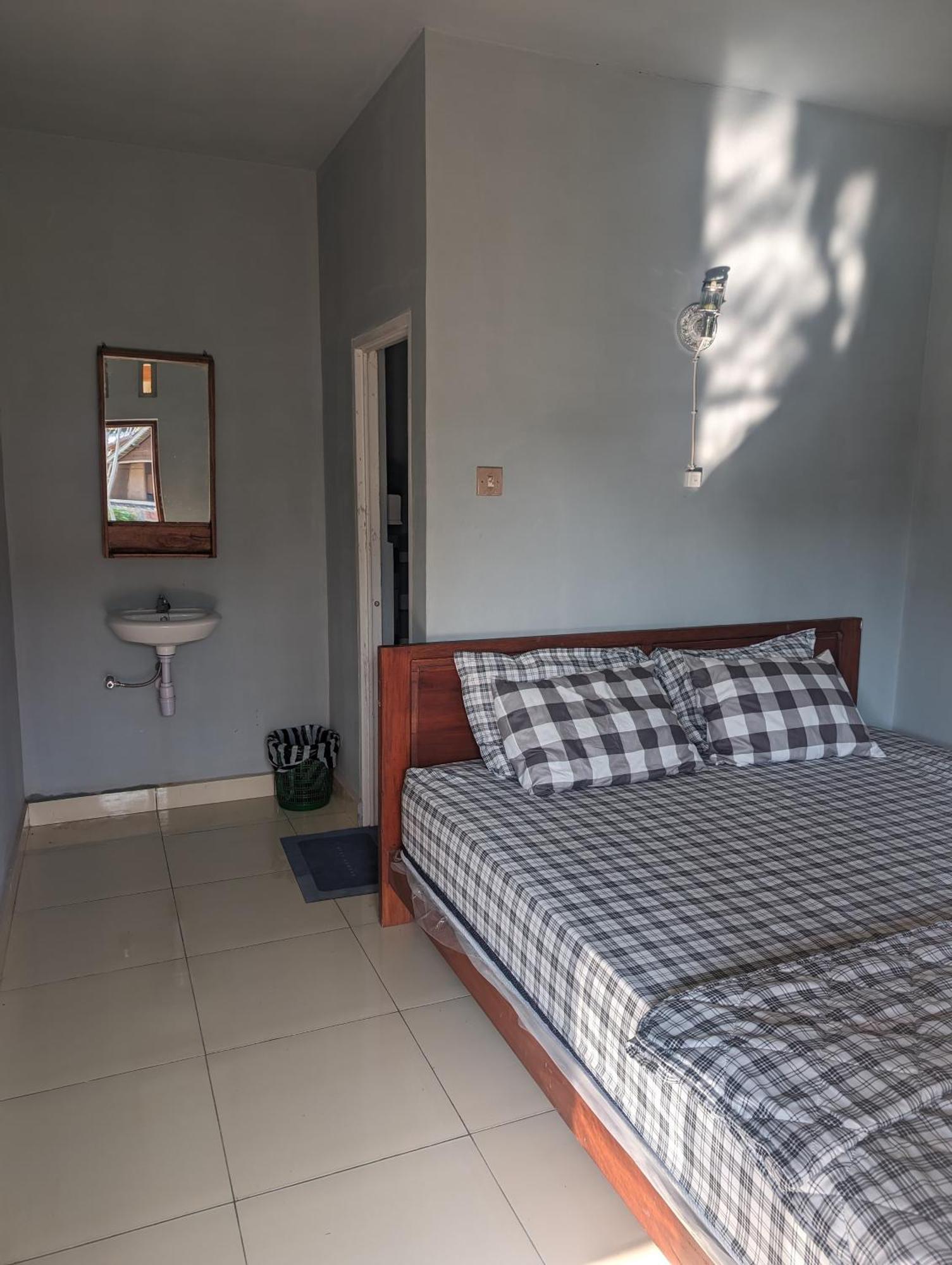Linkgreen Homestay Lombok Тетебату Номер фото