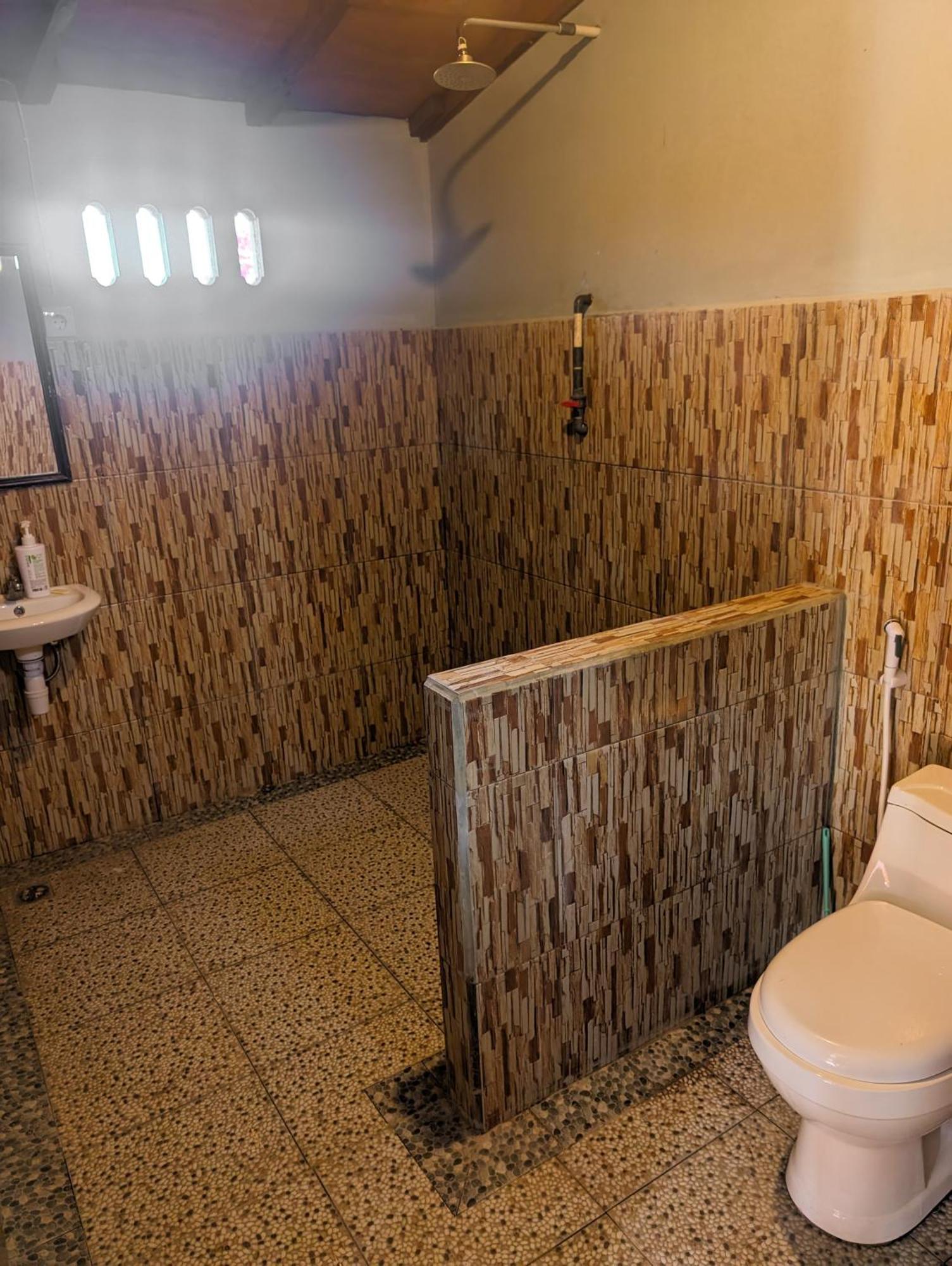 Linkgreen Homestay Lombok Тетебату Номер фото